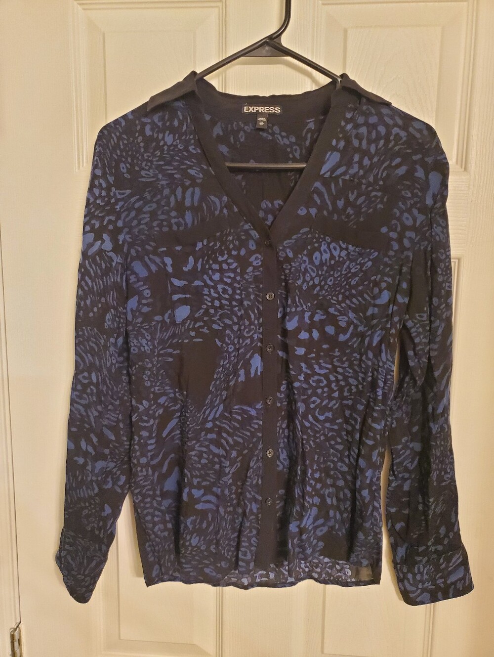 Express Portofino Blue Animal Print Button Front Blouse XS